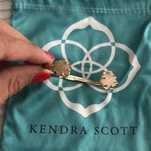 Kendra Scott bracelet
